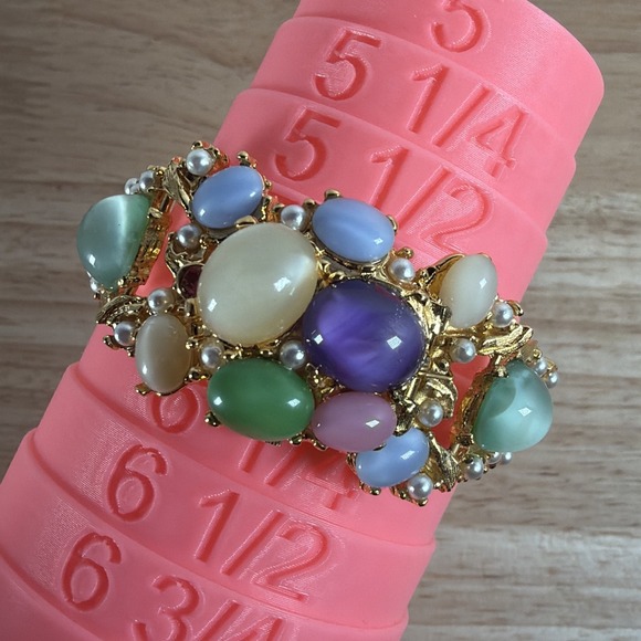 SpaTZ Accessories - Spatz Hidden Dial Gold Tone Cabochon Watch Moonstone Pearl Bracelet New Battery